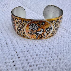 Gorgeous cuffed bracelet